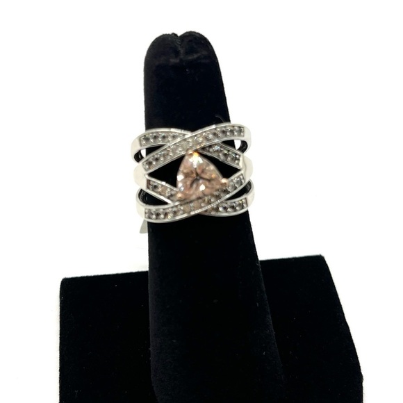 Ring Pink - Clear Quartz Anniversary or Wedding Band  size 6 Sterling Silver 925 - Picture 1 of 11